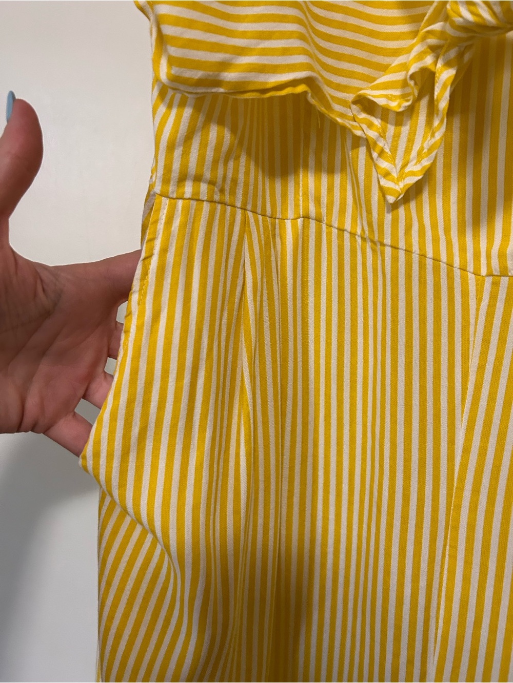 ☀️🌻Summer Sunshine🍋☀️Striped Spaghetti Strap Jumpsuit Romper🍍🔆 - Picture 7 of 13